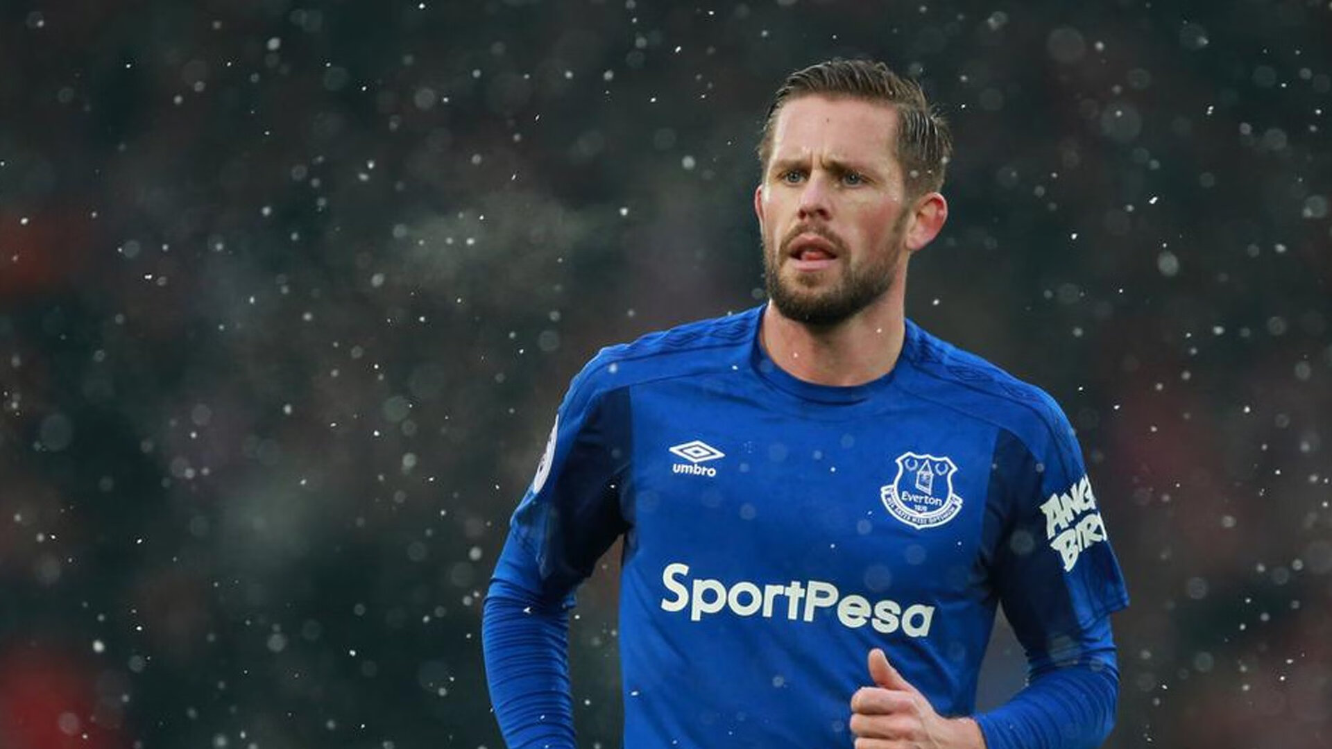 独行侠恩佐单骑救主,罗马完胜巴拉圭,当救世主不再身披斗篷